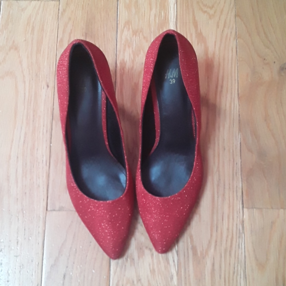 Sparkly shoes